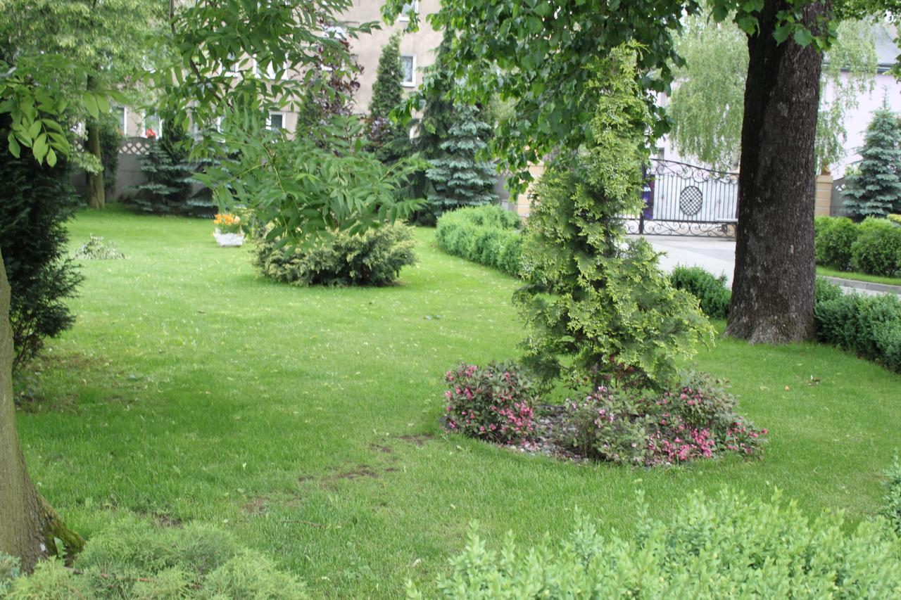 Palac Ogrodowa Tarnowskie Góry Exteriér fotografie